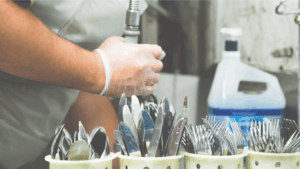 Kitchen Porter Job at 3Q Recruitment