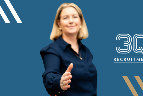 Permanent Recruitment Dublin – employer meeting recruitment consultant to hire permanent staff